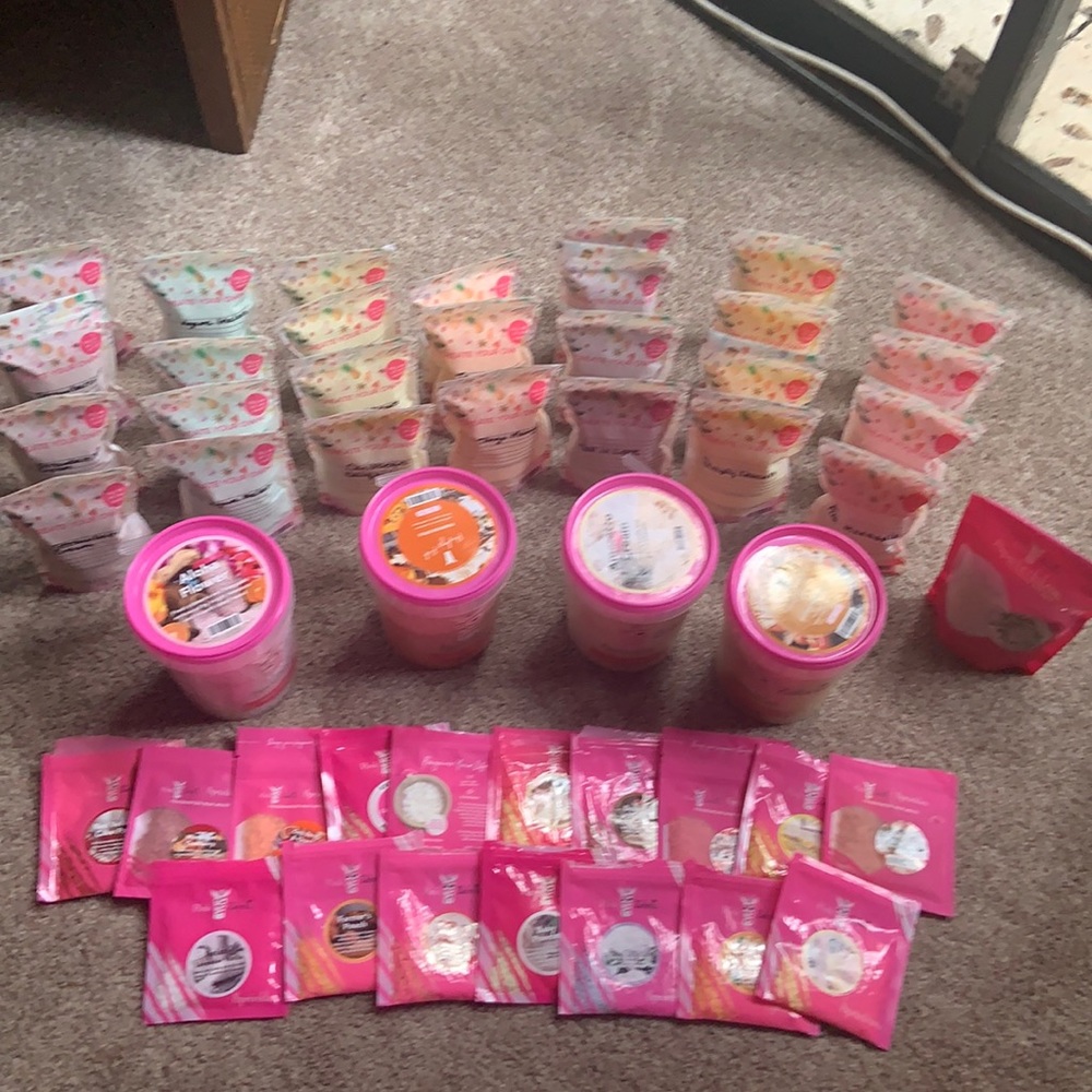 Lot of Pink Zebra sprinkles wax melts